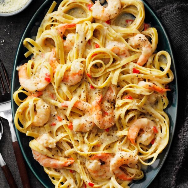 Fettucine Alfredo Makarna