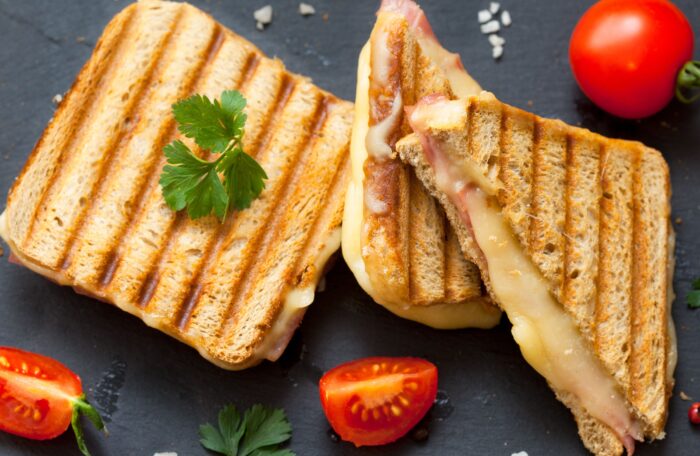 Kaşarlı Tost